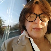 Leanne Stapleton