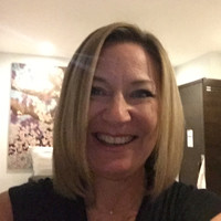 Suzanne Schmid