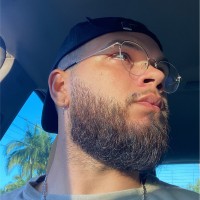 Benjamin Pose