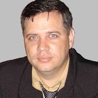Sergio E. Cunha