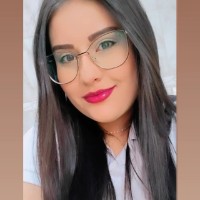 Cíntia Stefani Pereira Vilela