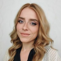 Oksana Simakov