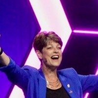 Dr Patti Hill