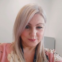 Claire Gordon