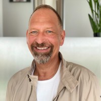 Daniel Schmid