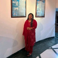 Nida Ahmed