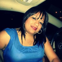 Andrea Flores