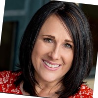 Nicole Dredge