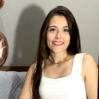 Ana Paula Vicente