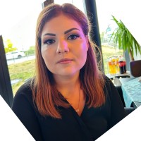 Carmen Alexandra Doci