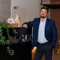 Adam Knapik