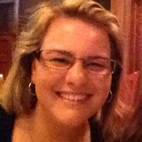 Karen Akers