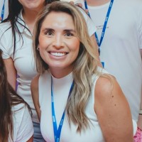 Raquel Siqueira Favretto