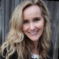 Lynne Dunn