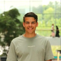 Tom Van De Loo