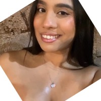 Julia Oliveira Neves Teixeira