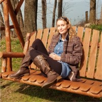 Julia Betts