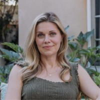 Angela McElwee