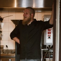 job van osta