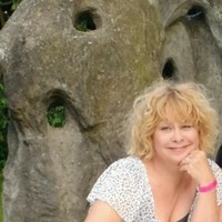 Loes Amptmeijer