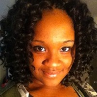 Shaina R