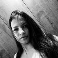 Leni Lemos
