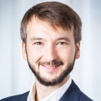 Dr. Oliver Klatt