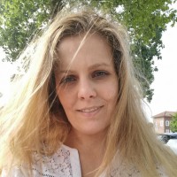 Kelly Peelen Borchers