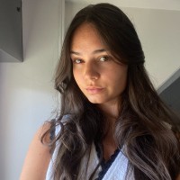 Chloé Steux