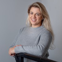 Debora Mendes