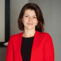Olga Mydlyk, EA
