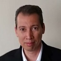 Carlos Robles
