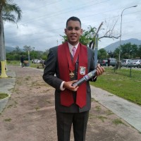 Ali E Hernandez