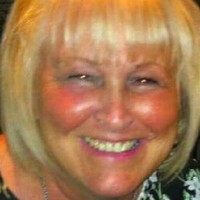 Elaine Cryer
