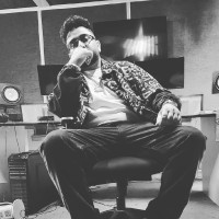 NIk D Gill