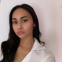 Kenza Khan