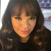 Isabel Flores