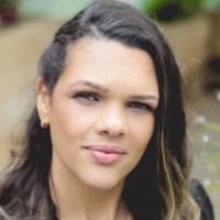 Mônica Bravo