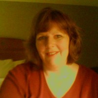 Linda Langosch
