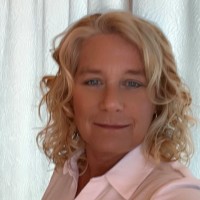 Lora Bakke