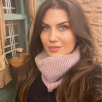 Özge Kabataş