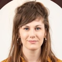 Fiona Tomas