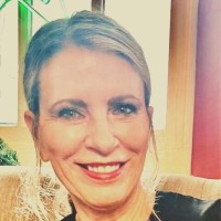 Julie Fowlie MA, SFHEA, FCMI