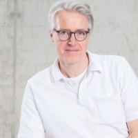 Georg Dr. Hillebrand
