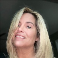 Jennifer Voit