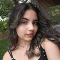 Isabeli Marilian Bueno