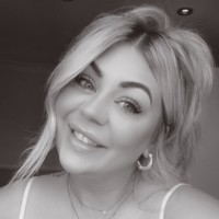 Sammi Toms