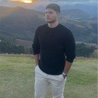 Raylan De Oliveira Cruz
