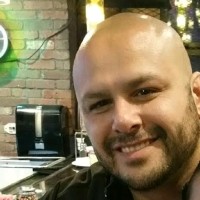 Oscar Mora
