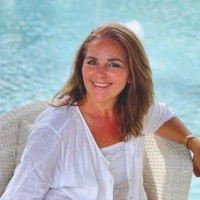 Yvette Teuffer
